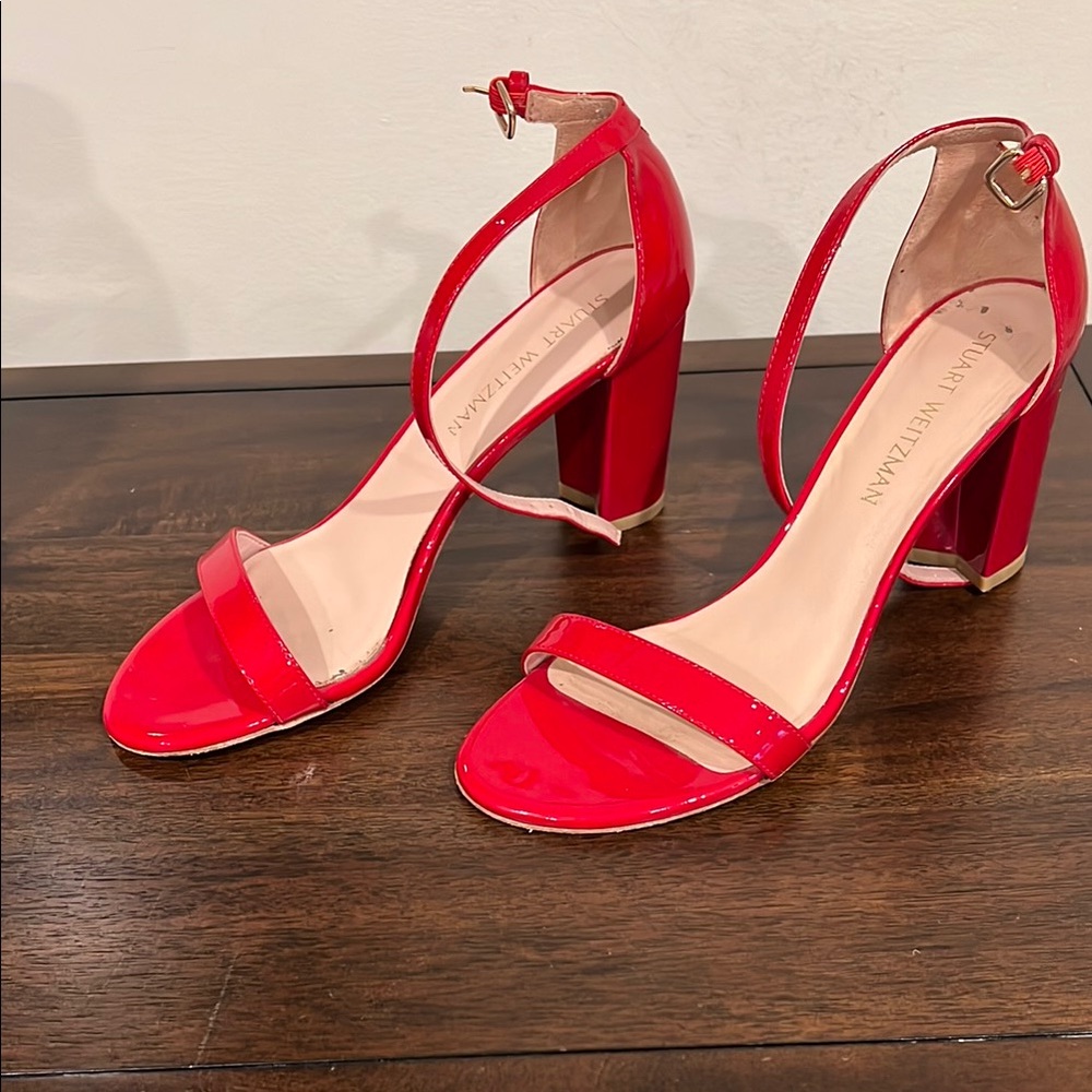 Stuart Weitzman Red Heels with Minimalist Design and Block Heel
